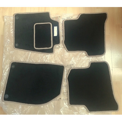 Textilní autokoberce na míru Royalfit - Velur extra na Škoda Fabia III., barva černá, obšití béžové, sleva 30%