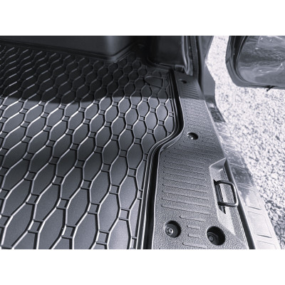 Vana do kufru Rigum na  Dacia Dokker, od roku 2012 - 2021