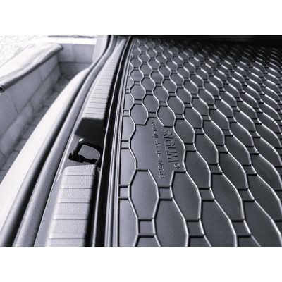 Vana do kufru Rigum na Dacia Duster II., 4WD, od roku 2018