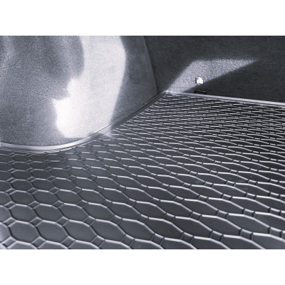 Vana do kufru Rigum na Dacia Logan II. MCV, od roku 2013 - 2020