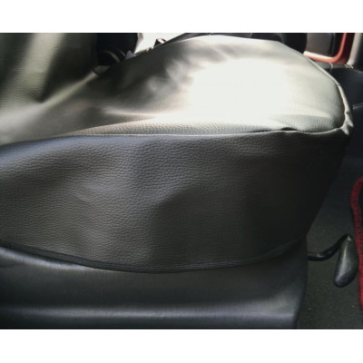 Potah sedadla ochranný z ecokůže, barva černá