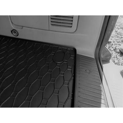 Vana do kufru Rigum na VW Transporter T5, L1, od roku 2003 - 2015