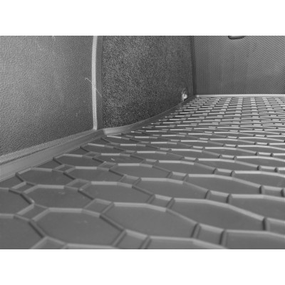 Vana do kufru na Volkswagen Passat B6, combi, od roku 2005, Rigum