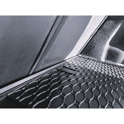 Vana do kufru na Hyundai I 30, od roku 2012 - 2017, kombi, Rigum