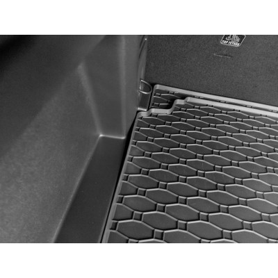 Vana do kufru na Peugeot 3008, od roku 2016 - 2024, Rigum