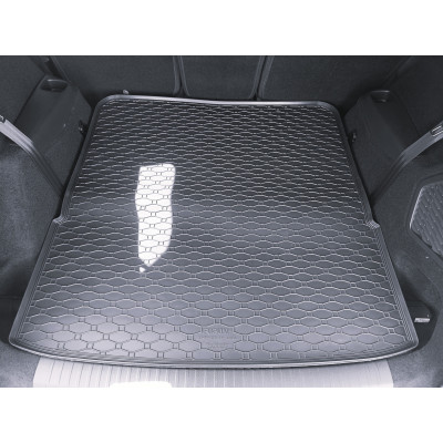 Vana do kufru na Peugeot 5008, od roku 2024, Rigum