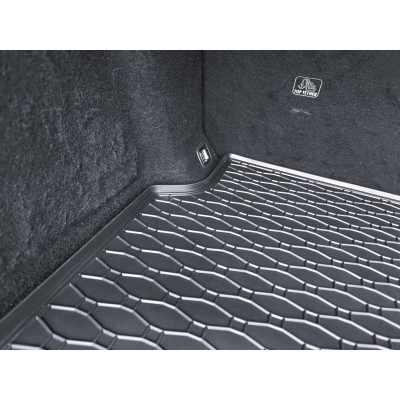 Vana do kufru na Peugeot 508, od r. 2019, fastback, Rigum